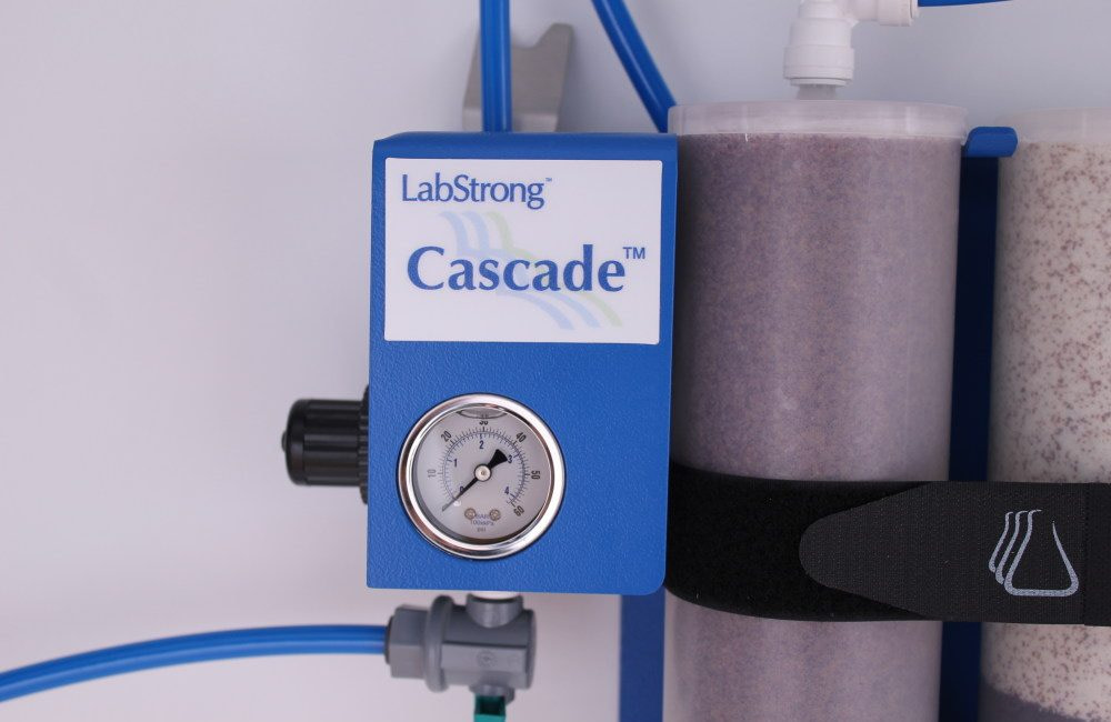 D00292 and D00294_LabStrong Cascade Dual and Quad Water Purification System_White (9)