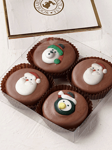 4 snowmen chocolate sandwich cookies