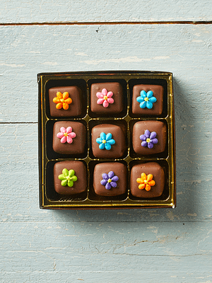 Flower Caramels Chocolate Gift