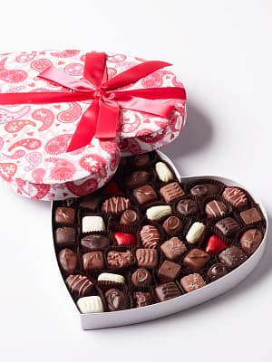 Chocolate Covered Strawberries - Valentine’s Gifts by Chocolate Storybook